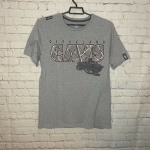 NBA UNK Cleveland Cavaliers Cavs Tee L Gray
